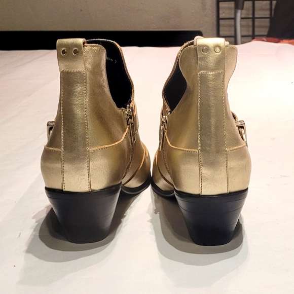 New Cartel Women's Gold leather western style bootie shoe size 7 - Picture 6 of 10